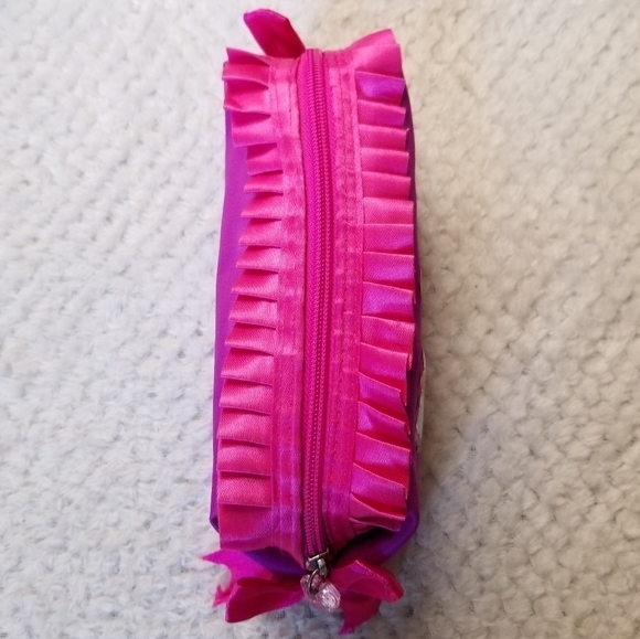 Hello Kitty Pencil Pen Case - Picture 2 of 5